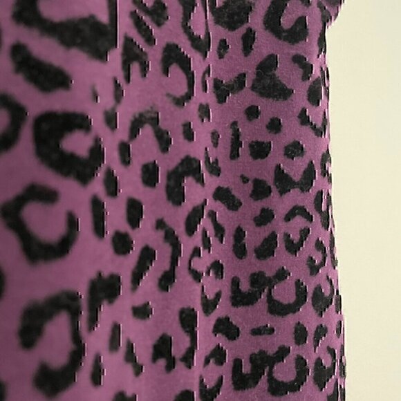 SUSAN GRAVER Weekend Flocked Cotton Spandex Leggings Purple Leopard Cheetah M - Picture 7 of 12